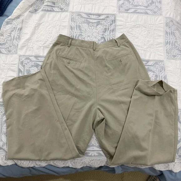 vintage izod club khaki trousers - Picture 4 of 6